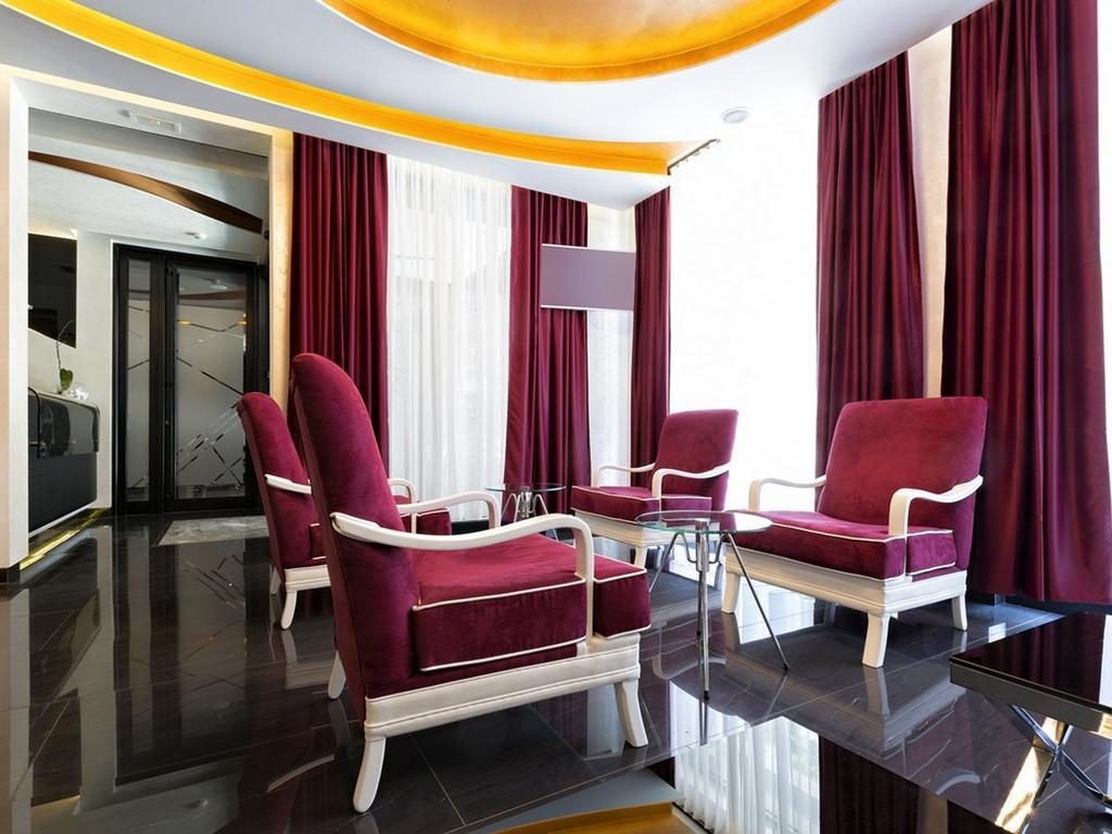 โนวา ซิตี้ โฮเต็ล ซิกเนเจอร์ คอลเลคชั่น เบลเกรด Hotel ภายนอก รูปภาพ