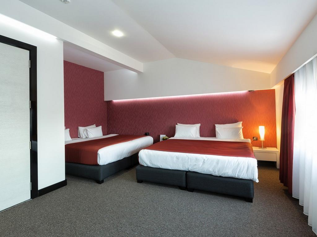 โนวา ซิตี้ โฮเต็ล ซิกเนเจอร์ คอลเลคชั่น เบลเกรด Hotel ภายนอก รูปภาพ