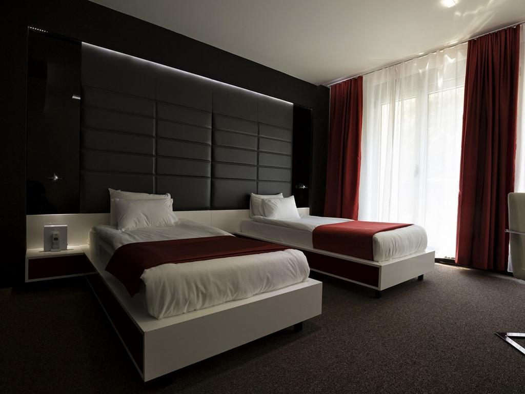 โนวา ซิตี้ โฮเต็ล ซิกเนเจอร์ คอลเลคชั่น เบลเกรด Hotel ภายนอก รูปภาพ